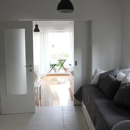 Smile & Enjoy Σπλιτ