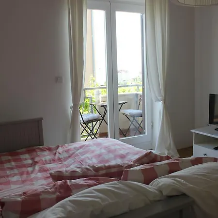 Smile & Enjoy Διαμέρισμα *