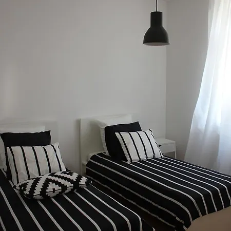 Smile & Enjoy Διαμέρισμα *